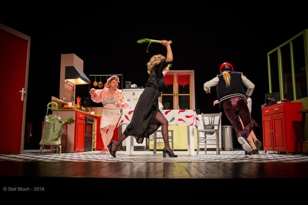 moliere Molière "femmes savantes" "educating women" theatre theater Théâtre "set design" "Comédie-Française" "Compagnie du Détour" "Théâtre de la Porte Saint-Martin, Paris" "Théâtre des Célestins" "Théâtre des quartiers d'Ivry" "Théâtre national de Marseille-La Criée"